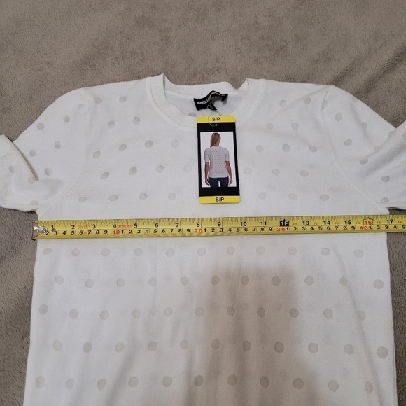 Karl Lagerfeld short sleeve sweater size small​ - Picture 7 of 12